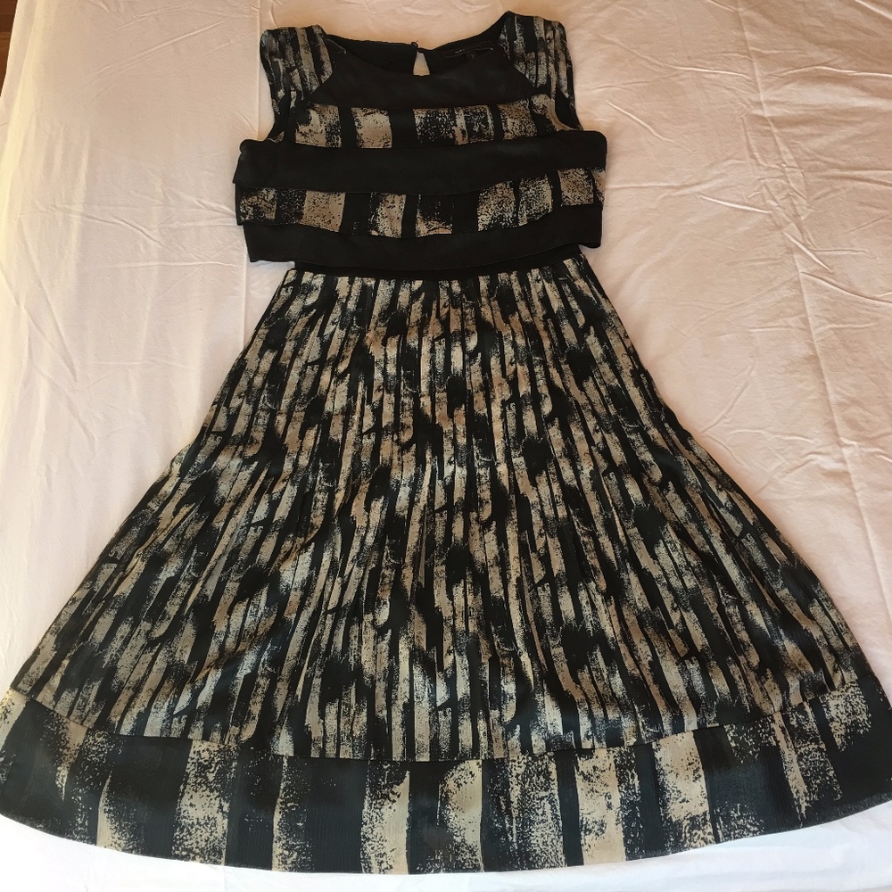 BCBG Maxazria Dress Size 2